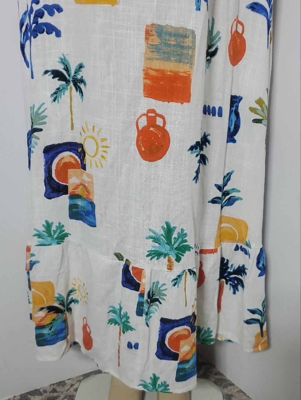 Label Of Love Tropical Print White Maxi Sundress with Spaghetti Straps Size M - Picture 2 of 9